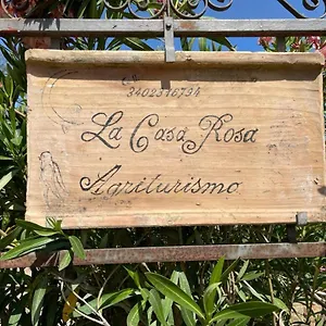 https://la-casa-rosa-castagneto-carducci.it-tuscanyhotel.com